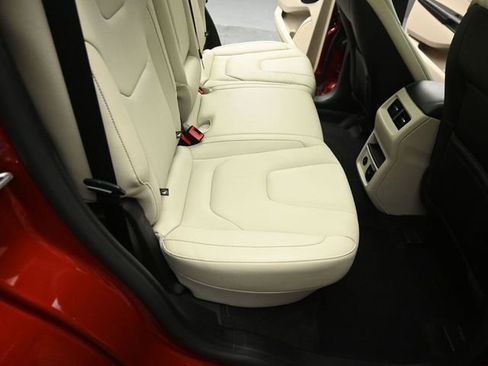 Certified 2022 Ford Edge Titanium w/ Class II Trailer Tow Package image 25