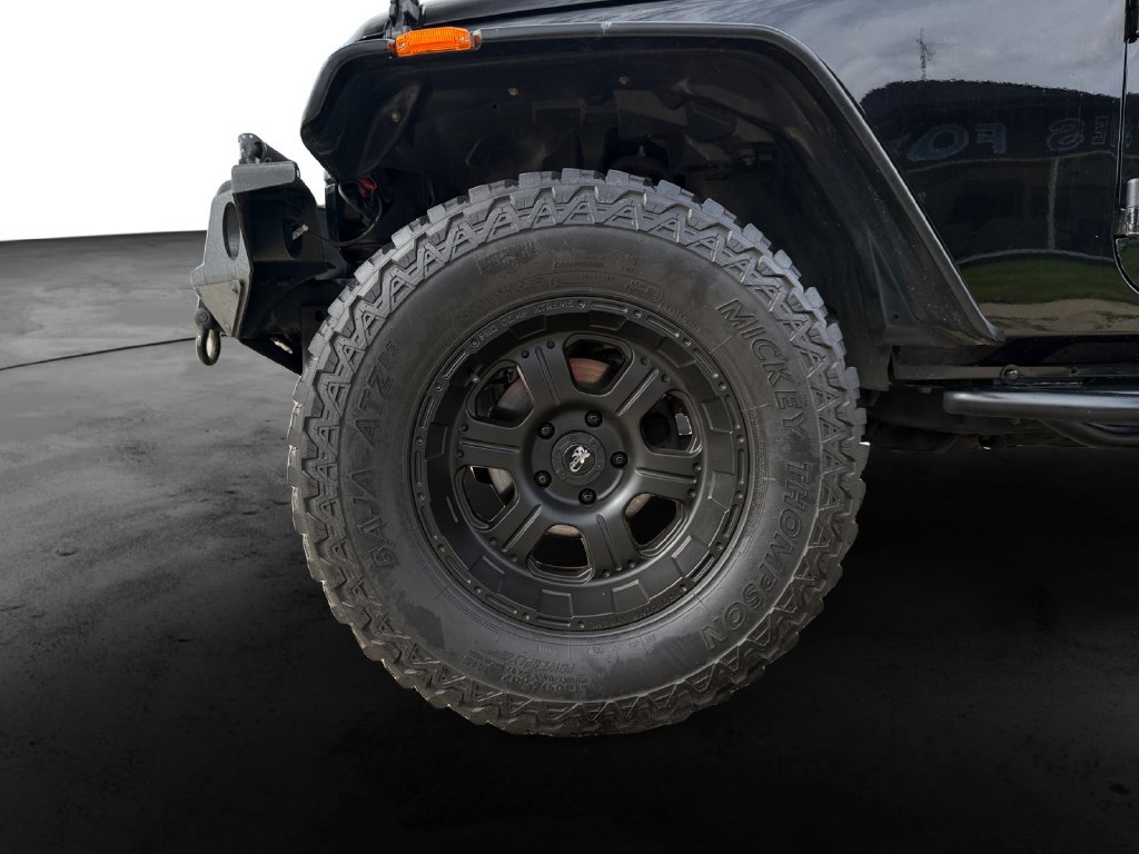 Used 2015 Jeep Wrangler Unlimited Sport w/ Quick Order Package 24S AWD/4WD image 11