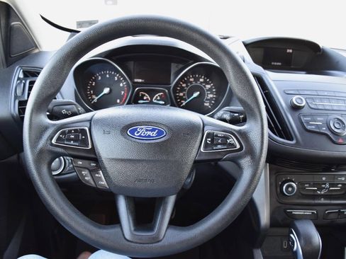 Used 2019 Ford Escape S image 19