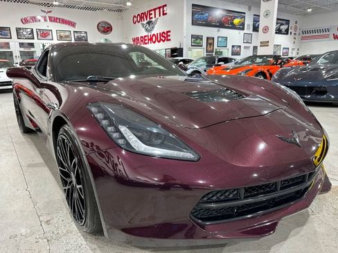 Used 2017 Chevrolet Corvette Stingray Coupe w/ 1LT RWD image 4