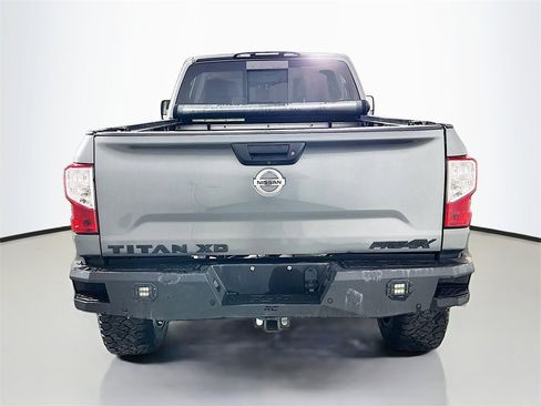 Used 2016 Nissan Titan PRO-4X image 7