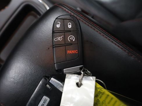 Used 2018 Dodge Durango GT image 26