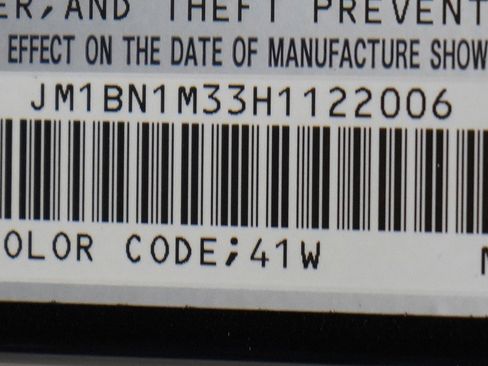 Used 2017 MAZDA MAZDA3 Grand Touring w/ Premium Equipment Package FWD image 29