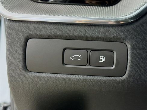 New 2026 Volvo XC60 T8 Polestar w/ Protection Package Premier image 10