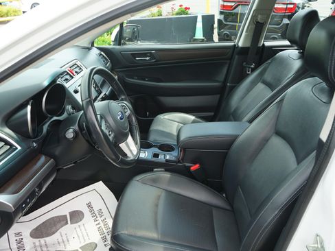 Used 2016 Subaru Legacy 2.5i Limited AWD/4WD image 16
