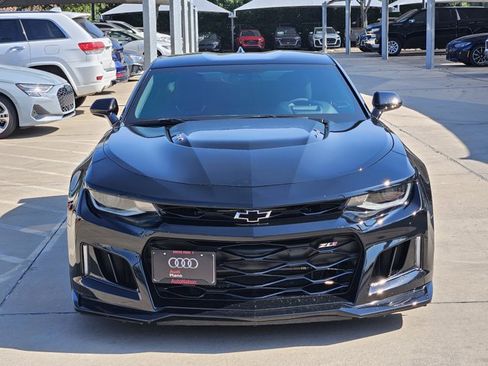 Used 2018 Chevrolet Camaro ZL1 RWD image 2