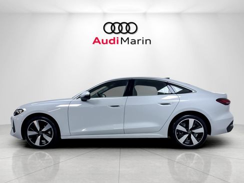 Used 2025 Audi A5 2.0T Premium Plus w/ Premium Plus AWD/4WD image 2