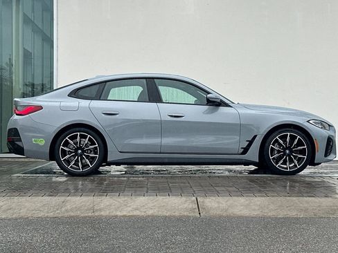 Used 2023 BMW i4 eDrive40 w/ M Sport Package image 2