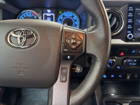 Used 2023 Toyota Tacoma TRD Pro AWD/4WD image 17