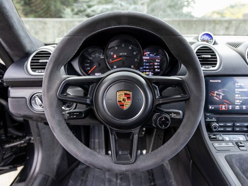 Certified 2018 Porsche 718 Cayman GTS image 29