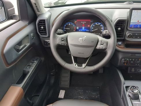 Used 2024 Ford Bronco Sport Outer Banks w/ Tech Package image 15