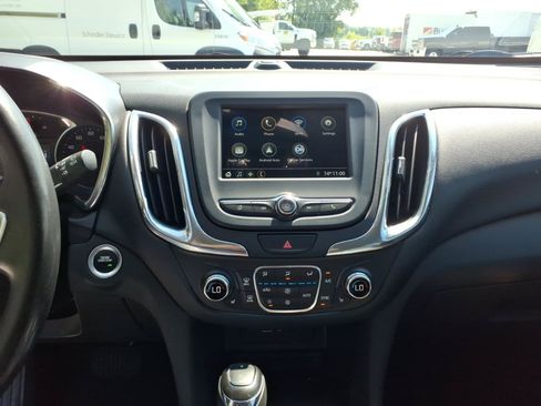 Used 2019 Chevrolet Equinox LT FWD image 9
