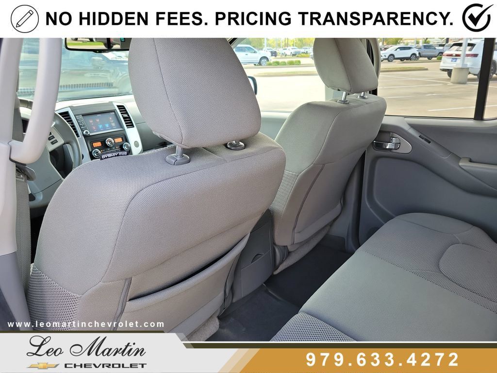 Used 2021 Nissan Frontier SV RWD image 9