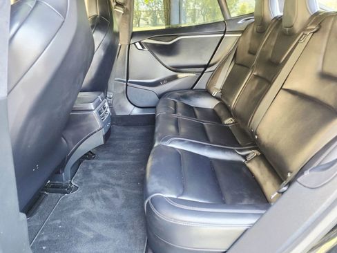 Used 2018 Tesla Model S 75D image 33