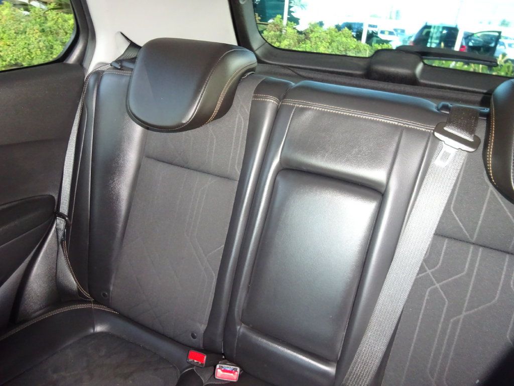 Certified 2020 Chevrolet Trax LT w/ Redline Edition FWD image 13