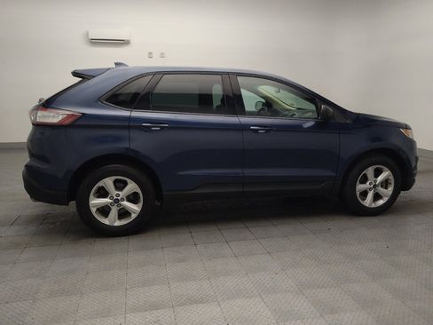 Used 2017 Ford Edge SE FWD image 10
