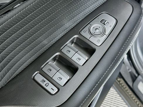 Used 2025 Hyundai Palisade Calligraphy AWD/4WD image 17