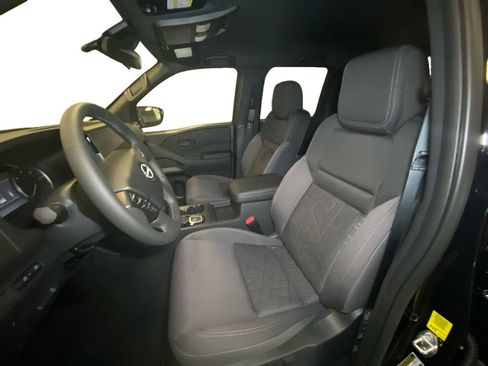 New 2026 Nissan Frontier SV w/ All-Weather Content Package image 9