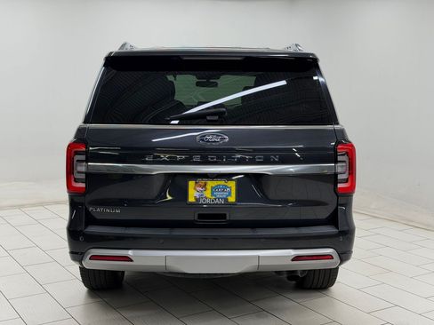 Used 2022 Ford Expedition Platinum AWD/4WD image 8