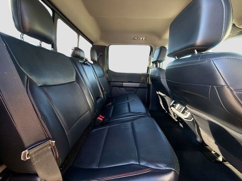 Used 2021 Ford F150 Lariat image 28