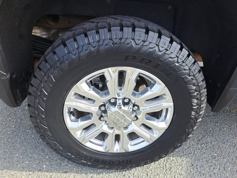 Used 2021 GMC Sierra 2500 Denali w/ Denali Ultimate Package AWD/4WD image 18