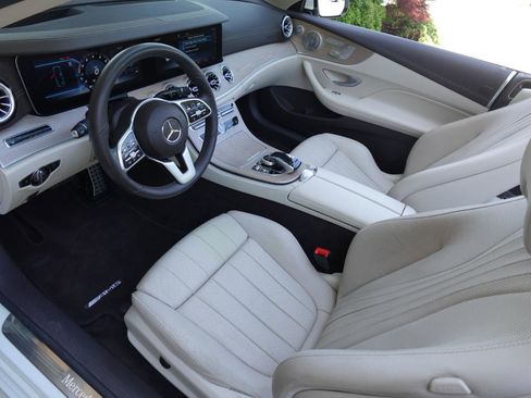 Used 2020 Mercedes-Benz E 450 4MATIC Cabriolet w/ AMG Line image 19