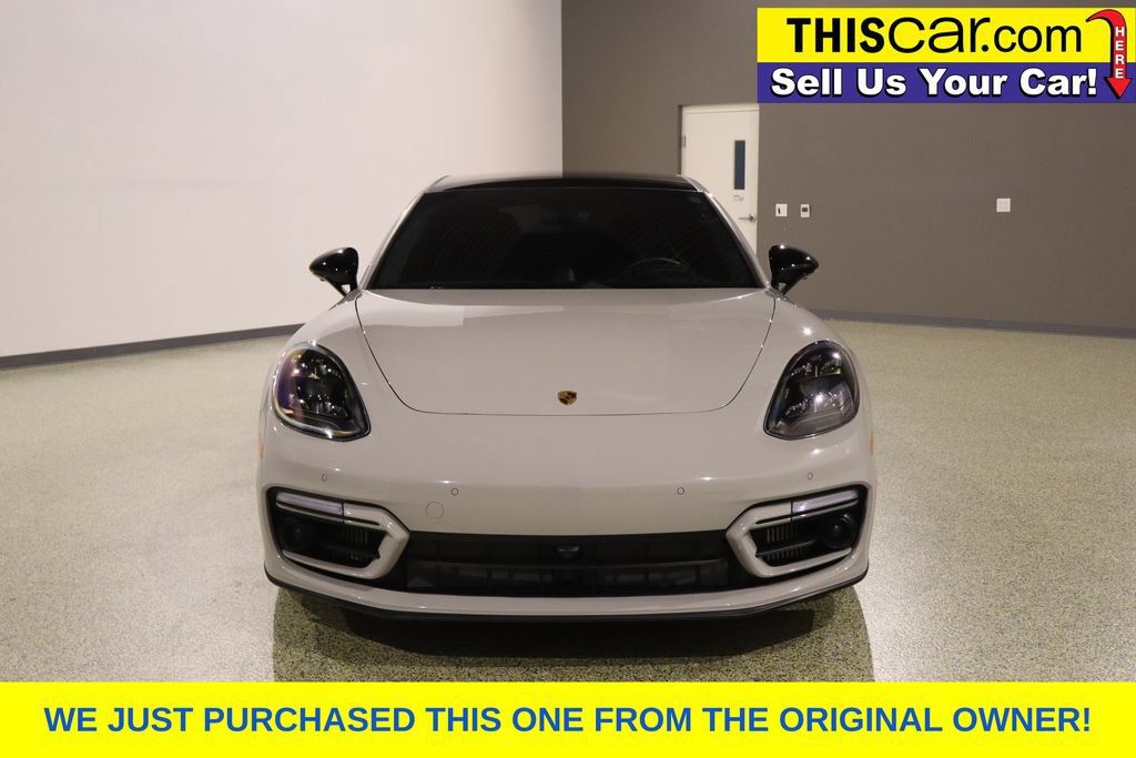 Used 2022 Porsche Panamera GTS AWD/4WD image 2