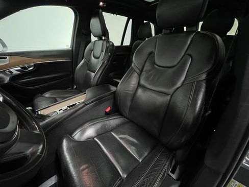 Used 2017 Volvo XC90 T6 Inscription w/ Vision Package image 15