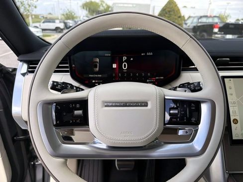 New 2026 Land Rover Range Rover SE image 25
