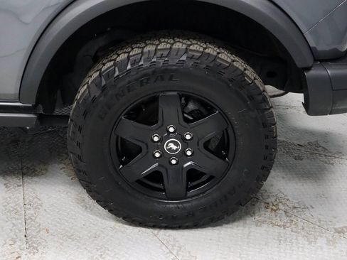 Certified 2024 Ford Bronco Black Diamond image 16