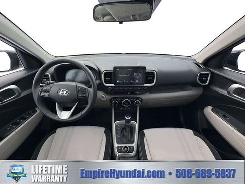 New 2026 Hyundai Venue SEL FWD image 13