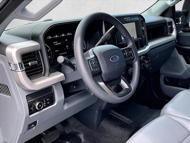 Used 2025 Ford F250 XL w/ XL Chrome Package AWD/4WD image 14