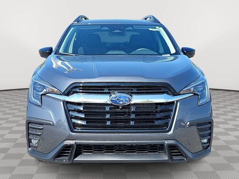 Used 2025 Subaru Ascent Limited AWD/4WD image 2