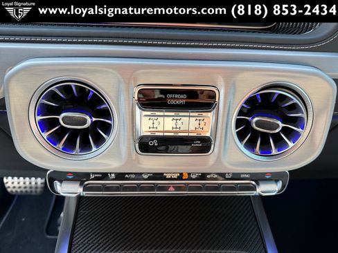 Used 2025 Mercedes-Benz G 63 AMG 4MATIC image 25