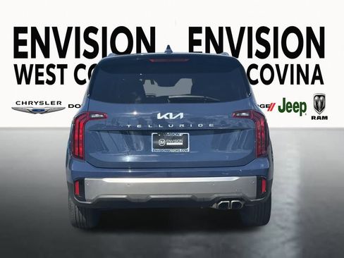 Used 2025 Kia Telluride S image 7