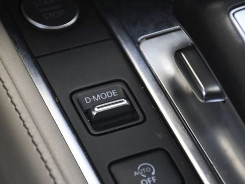 Used 2023 INFINITI QX60 Sensory w/ Vision Package image 15