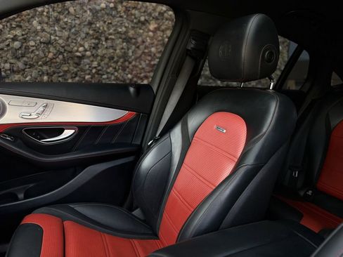 Used 2020 Mercedes-Benz GLC 63 AMG S w/ Parking Assistance Package image 27