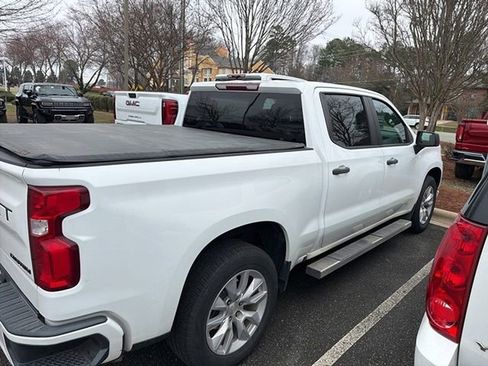 Used 2021 Chevrolet Silverado 1500 Custom w/ LPO, Dark Essentials Package image 4