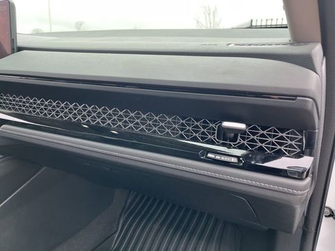 Certified 2023 Honda Accord Touring image 29