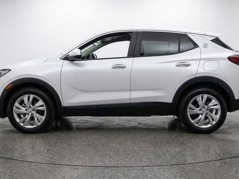 Used 2025 Buick Encore GX Preferred AWD/4WD image 5