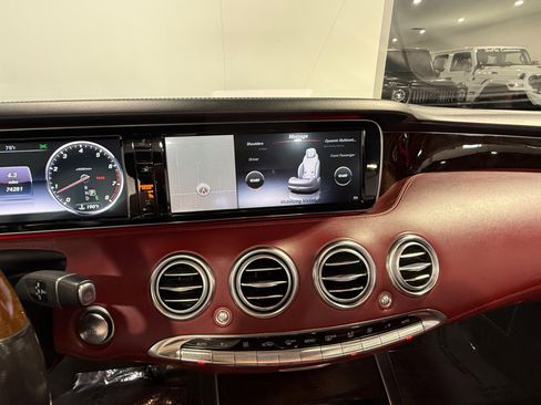 Used 2017 Mercedes-Benz S 550 Cabriolet image 40