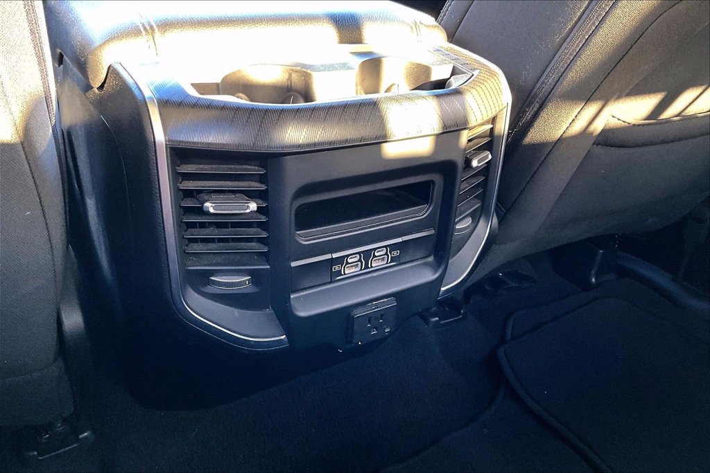 Used 2025 RAM 1500 Big Horn AWD/4WD image 11