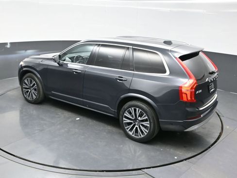 Used 2022 Volvo XC90 T5 Momentum w/ Protection Package Premier image 30