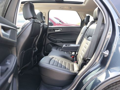 Used 2024 Ford Edge SEL w/ Convenience Package AWD/4WD image 17