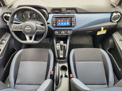 New 2025 Nissan Versa SV image 20
