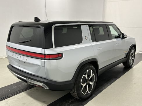 Used 2024 Rivian R1S Adventure Quad AWD/4WD image 5