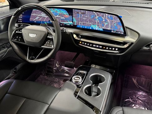 New 2026 Cadillac Lyriq Sport AWD/4WD image 4