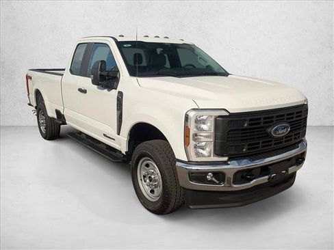 New 2026 Ford F350 XL w/ FX4 Off-Road Package AWD/4WD image 6