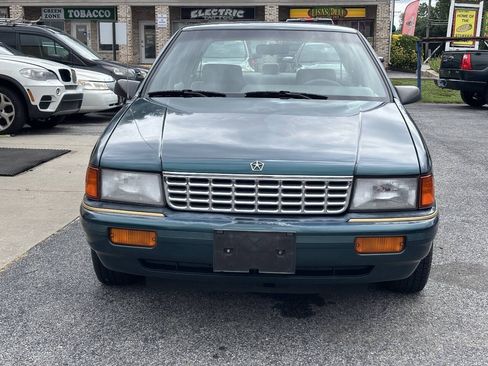 Used 1995 Plymouth Acclaim FWD image 2