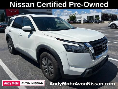 Certified 2024 Nissan Pathfinder SV w/ SV Premium Package AWD/4WD image 1